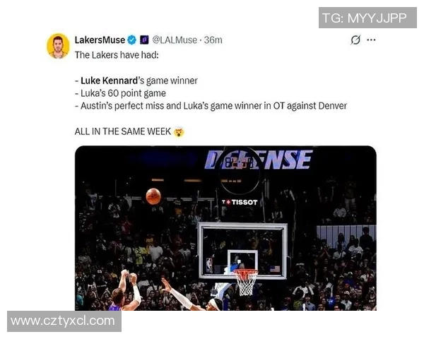 湖人赛场神操作引爆全网热议迅速登顶热搜榜第一位置 湖人赛场神操作引爆全网热议迅速登顶热搜榜第一位置